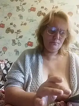 Forest-Lady online show from 10-23-25, 07:07