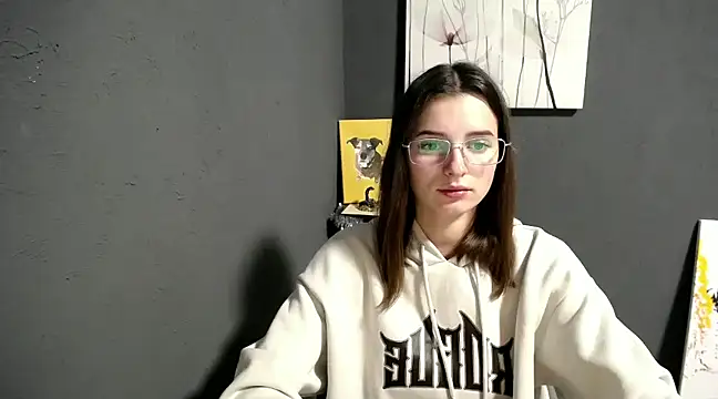 lady olivia  online show from 12-10-24, 01:33