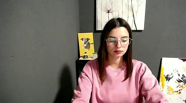 lady olivia  online show from 02-05-25, 01:44