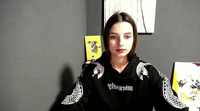 lady olivia  online show from 02-06-25, 02:04