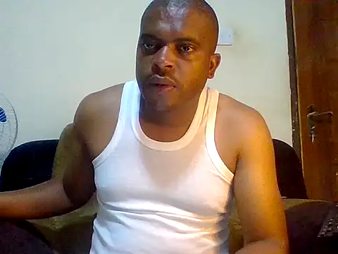 Snapshot of lui_cuuty chatting on 09-09-25, 03:39 lui cuuty online show from 09-09-25, 03:39