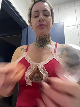 YasmimBrasil online show from 04-13-26, 07:47