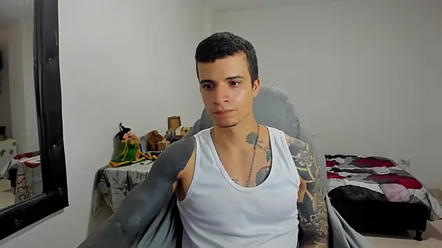 Snapshot of Balo_lovers chatting on 02-23-25, 08:00 Balo lovers online show from 02-23-25, 08:00