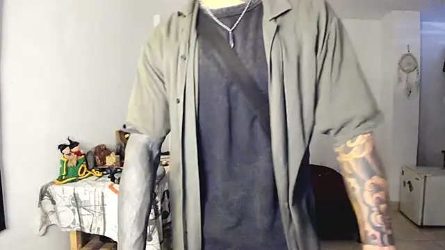 Snapshot of Balo_lovers chatting on 03-13-25, 05:07 Balo lovers online show from 03-13-25, 05:07