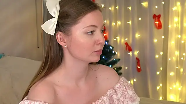  elisa omm  online show from 12-21-25, 10:55