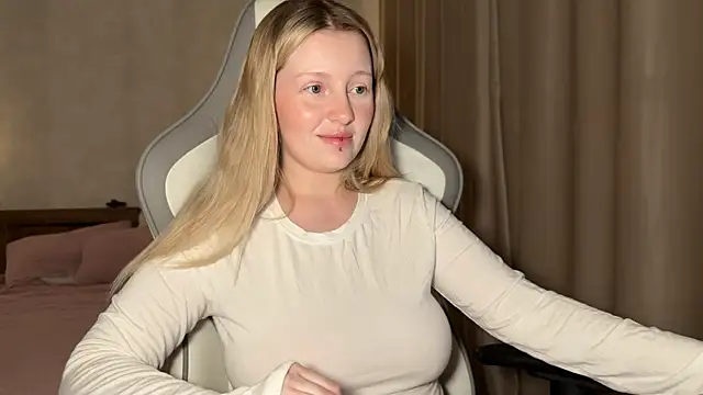 x ivy x online show from 10-24-25, 04:47