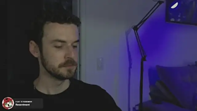 Snapshot of sexxxsutra chatting on 10-31-25, 10:44 sexxxsutra online show from 10-31-25, 10:44