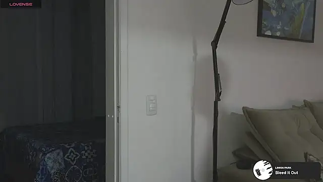 Snapshot of sexxxsutra chatting on 11-04-25, 10:53 sexxxsutra online show from 11-04-25, 10:53