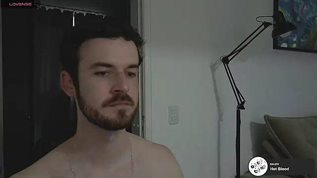 Snapshot of sexxxsutra chatting on 01-13-26, 09:09 sexxxsutra online show from 01-13-26, 09:09