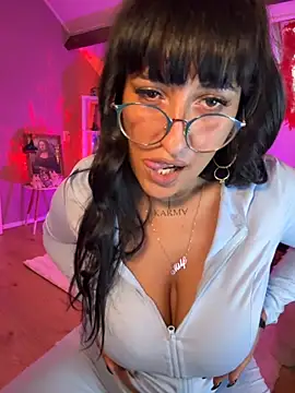 CarolaDrago online show from 11-24-25, 08:14