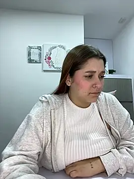 SophiaLaurens online show from 03-07-25, 12:58