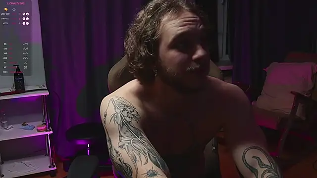 pleasure8869 online show from 10-04-25, 04:38