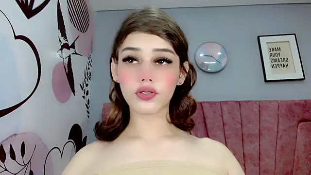 ValeriaAguilar online show from 01-15-25, 07:55