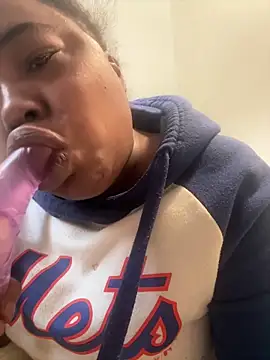 JCCaramelbarbie1 online show from 01-19-26, 03:27