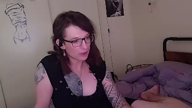 cassiemichellexx online show from 04-06-26, 12:19