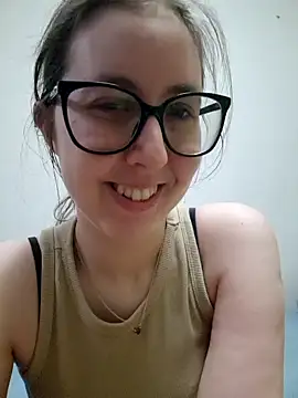 Snapshot of Sarah459 chatting on 05-03-26, 06:58 Sarah459 online show from 05-03-26, 06:58