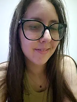 Snapshot of Sarah459 chatting on 05-15-26, 09:44 Sarah459 online show from 05-15-26, 09:44