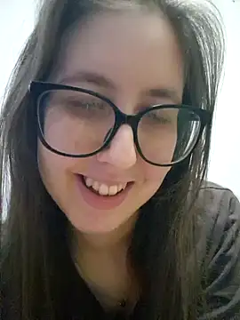 Snapshot of Sarah459 chatting on 05-27-26, 01:57 Sarah459 online show from 05-27-26, 01:57