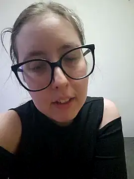 Snapshot of Sarah459 chatting on 06-23-26, 12:30 Sarah459 online show from 06-23-26, 12:30
