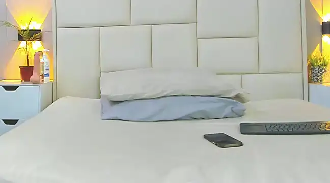 Snapshot of angel_adamx chatting on 02-27-25, 03:04 angel adamx online show from 02-27-25, 03:04