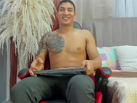 Snapshot of angel_adamx chatting on 10-14-25, 03:18 angel adamx online show from 10-14-25, 03:18