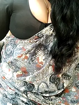 Aishu-tamil09 online show from 10-29-25, 07:59