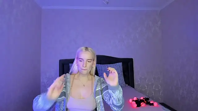 Amanda054 online show from 03-04-25, 05:34