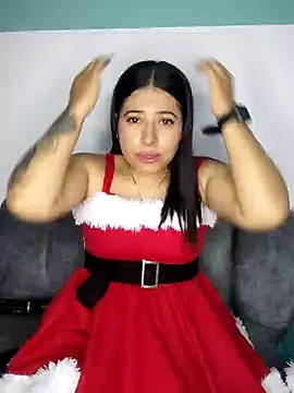 Snapshot of caro_sweett chatting on 12-24-24, 02:44 caro sweett online show from 12-24-24, 02:44