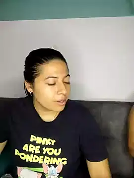 Snapshot of caro_sweett chatting on 01-04-25, 11:11 caro sweett online show from 01-04-25, 11:11