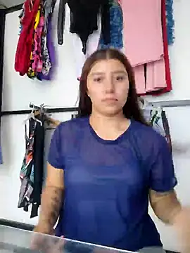 Snapshot of caro_sweett chatting on 02-04-25, 06:27 caro sweett online show from 02-04-25, 06:27