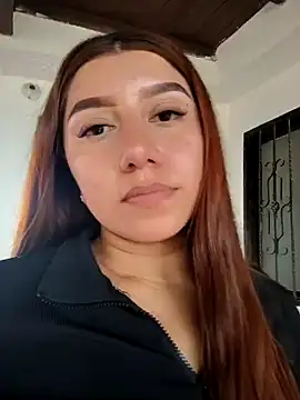 Snapshot of caro_sweett chatting on 09-12-25, 08:31 caro sweett online show from 09-12-25, 08:31