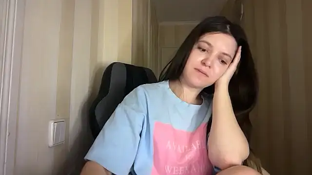 Lina Most online show from 02-22-26, 10:52