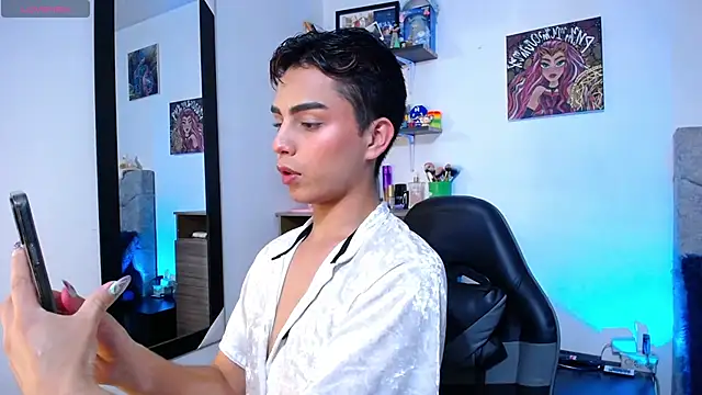 OwenBluee online show from 03-22-26, 09:34