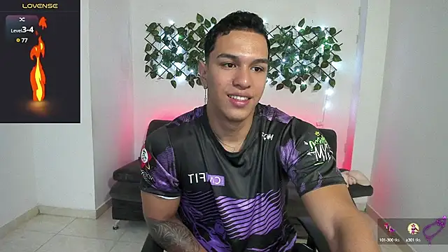 Taylor John online show from 12-10-24, 03:44