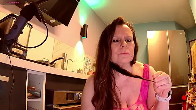 Endrocleia online show from 02-04-26, 12:38