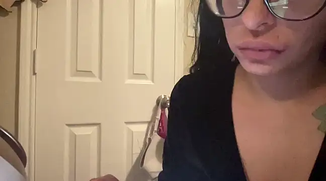 myloveforyouu online show from 12-21-24, 12:09