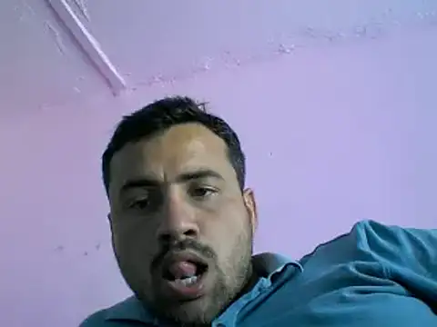 Snapshot of lallantoplonda chatting on 02-09-26, 08:29 lallantoplonda online show from 02-09-26, 08:29