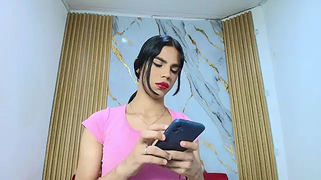 Luluu 08 online show from 01-17-26, 02:33