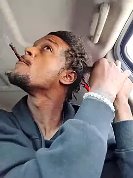 Snapshot of rayyymack chatting on 09-16-25, 03:57 rayyymack online show from 09-16-25, 03:57