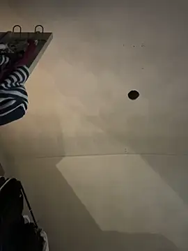 Snapshot of rayyymack chatting on 09-25-25, 01:04 rayyymack online show from 09-25-25, 01:04