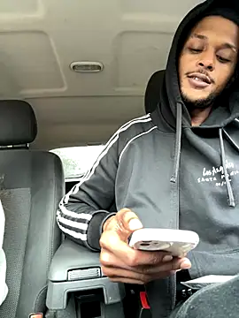 Snapshot of rayyymack chatting on 10-13-25, 05:46 rayyymack online show from 10-13-25, 05:46