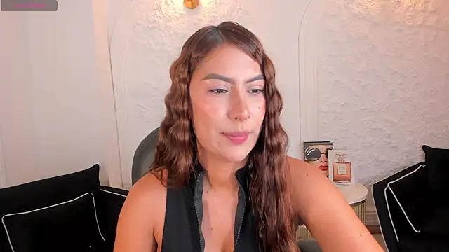 Snapshot of ArianaDumont chatting on 07-08-26, 11:26 ArianaDumont online show from 07-08-26, 11:26