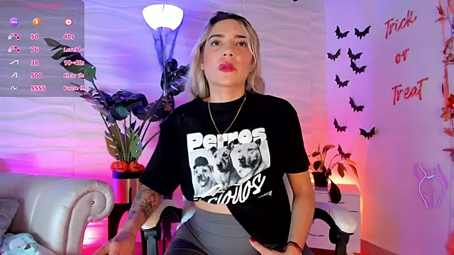 mariablonde  online show from 10-20-25, 09:37