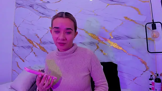 Snapshot of penelope_handaos chatting on 02-01-25, 04:35 penelope handaos online show from 02-01-25, 04:35