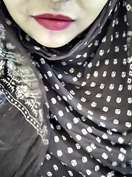 Snapshot of Indian-Nazia chatting on 05-07-26, 02:00 Indian-Nazia online show from 05-07-26, 02:00