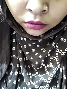 Snapshot of Indian-Nazia chatting on 05-11-26, 11:16 Indian-Nazia online show from 05-11-26, 11:16