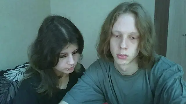 Snapshot of Crystal_Love_Porn chatting on 10-30-25, 02:35 Crystal Love Porn online show from 10-30-25, 02:35