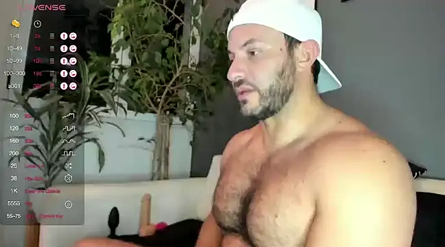 arielenbsas online show from 12-19-24, 03:18
