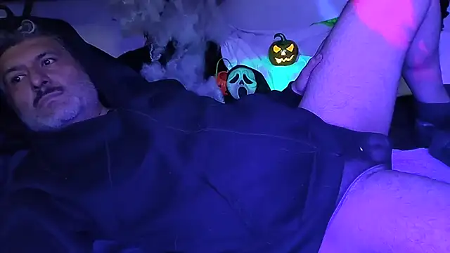 BushBator online show from 10-25-25, 07:49