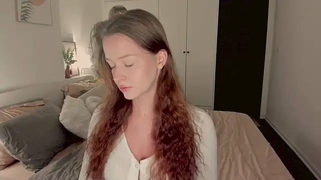 Snapshot of aveme_melissa chatting on 06-14-26, 06:04 aveme melissa online show from 06-14-26, 06:04
